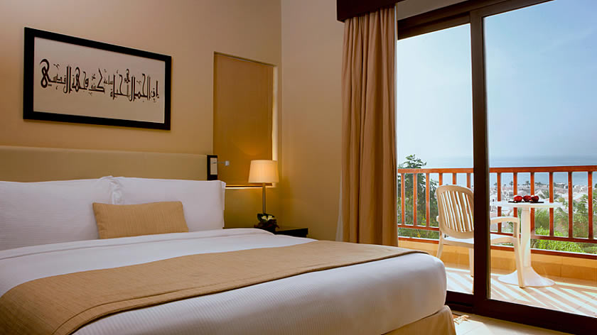 cove rotana rooms